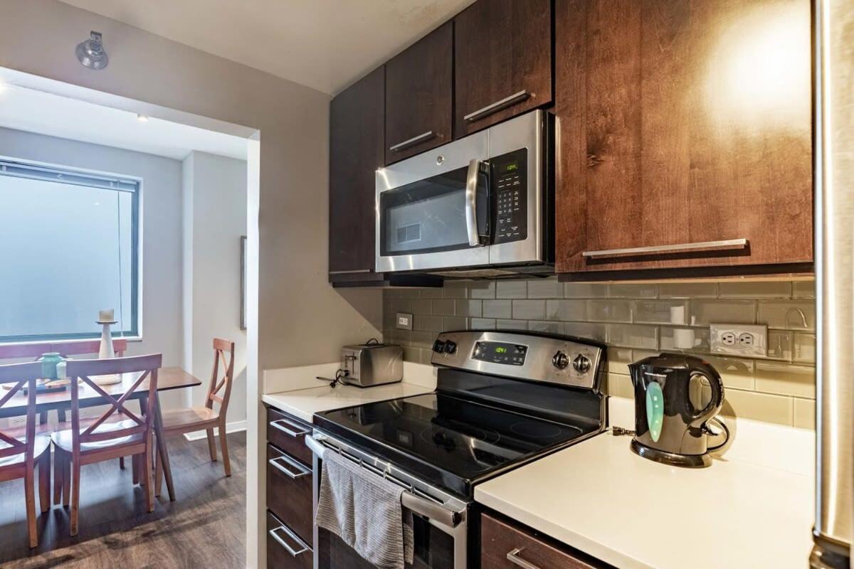 2b 2ba Exquisite With Views, Indoor Pool & Gym By Envitae